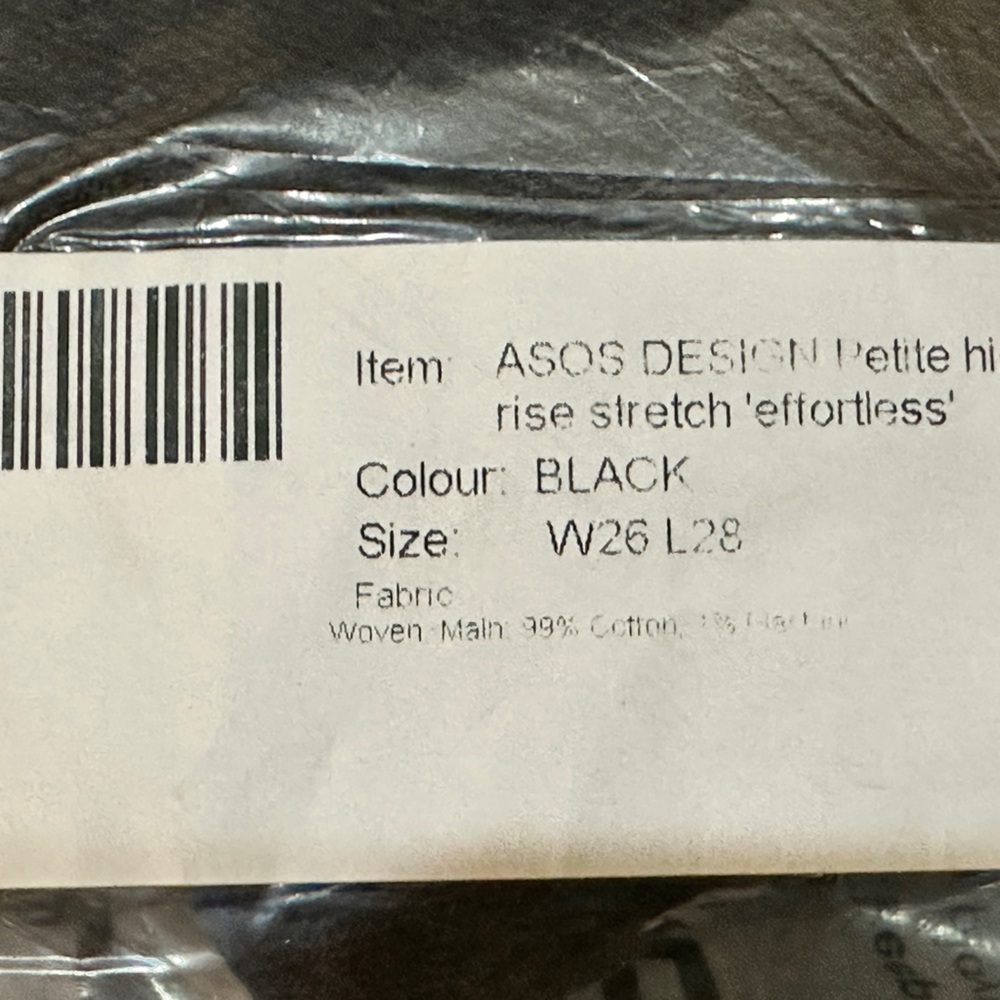 ASOS Design Petite High Rise Crop Kick Black Wash 26/28 - Picture 9 of 9